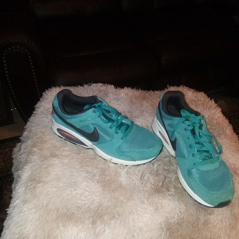 NIKE MEN sneakers